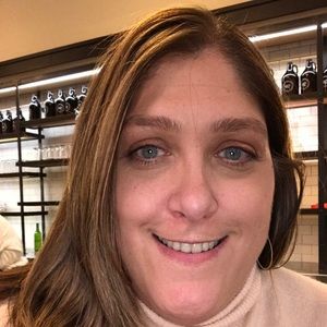 Meet your Posher, Marianne